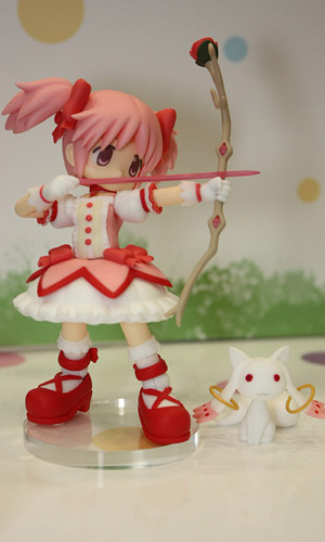 Wonder Festival 2011 [Summer] Part B1: 4 01 06 to 4 10 01