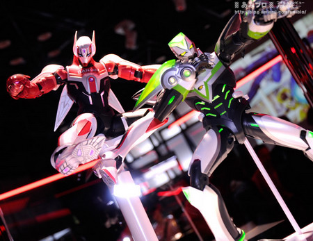Tamashii Feature’s Vol.4 Part 1: 12PM Tamashii Feature’s Vol.4 Part 1: 12PM