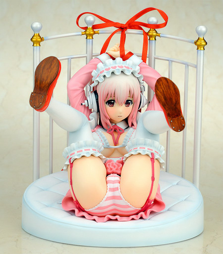 Nitro Super Sonic – Super Sonico Lolita Maid Ver. + Bed Base Set 1/6 PVC figure by Gift Nitro Super Sonic – Super Sonico Lolita Maid Ver. + Bed Base Set 1/6 PVC figure by Gift
