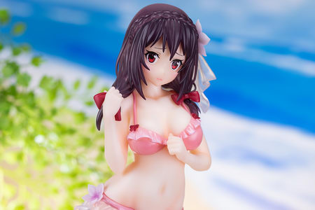 yunyun en traje de baño yunyun en traje de baño