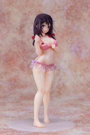 yunyun en traje de baño yunyun en traje de baño