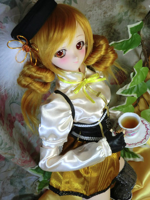 Mami Doll