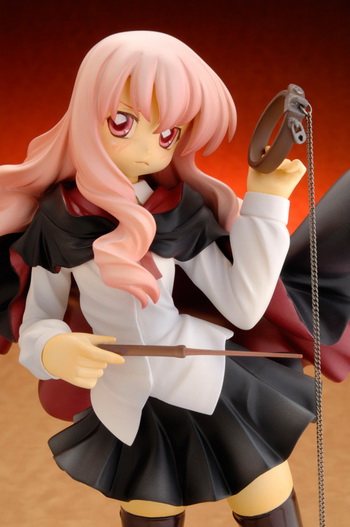 zero no tsukaima louise figure