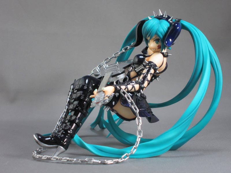 punk hatsune miku figure