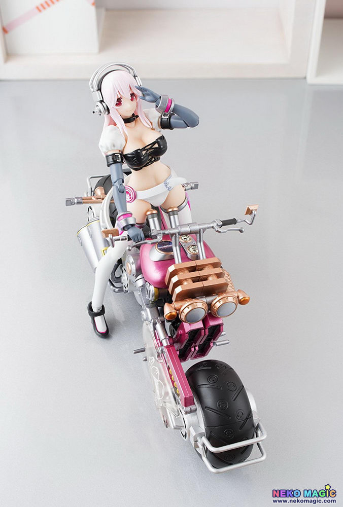 Armor Girls Project Super Sonico w Super Bike Robot 10th Aniv SUPER SONIC NITRO 