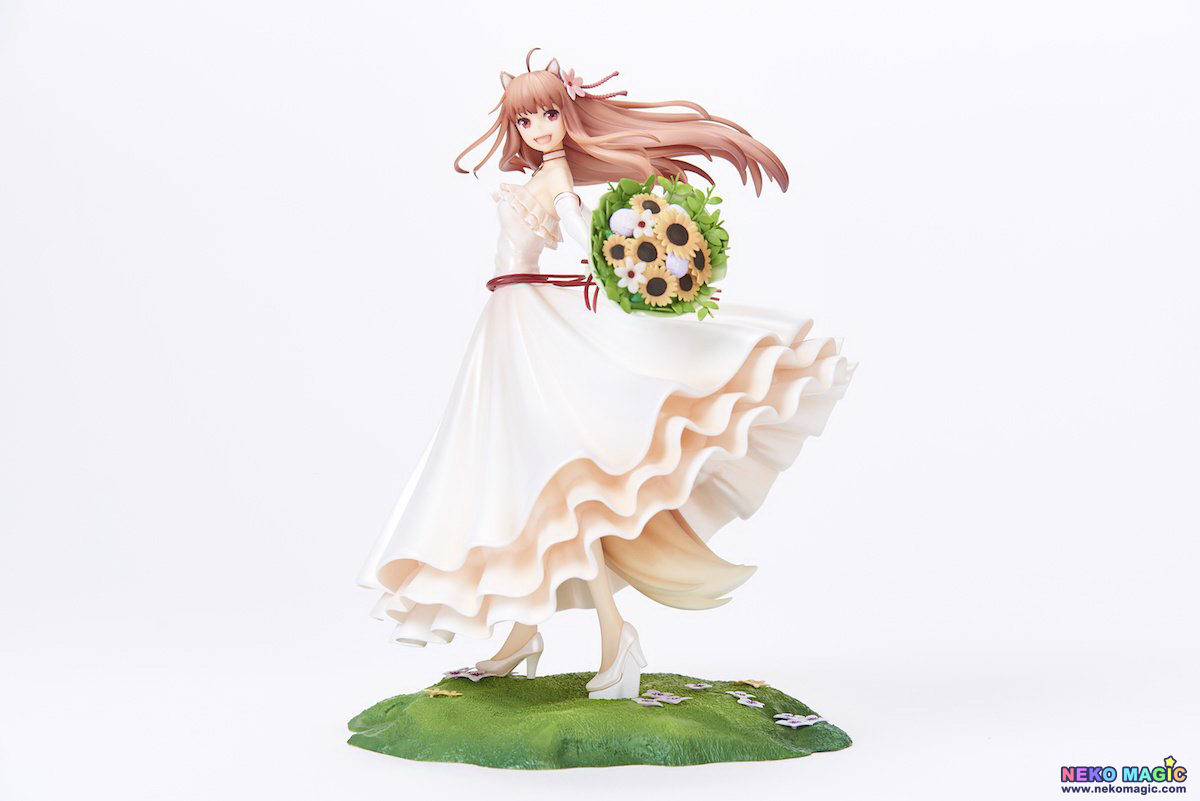 spice and wolf holo wedding dress