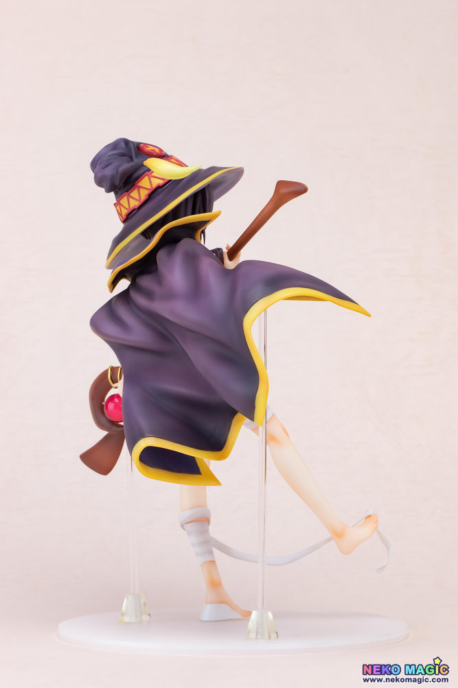 swimsuit megumin figma