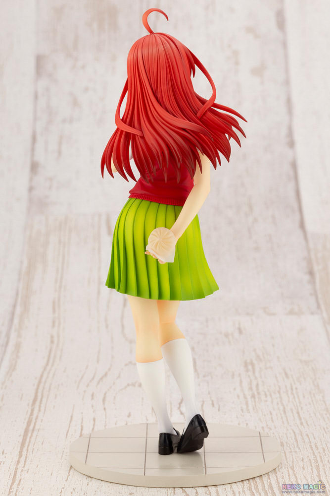 Kotobukiya Itsuki Nakano – 1/8 PVC-Statue Aus The Quintessential Quintuplets – Ein Muss Für Fans