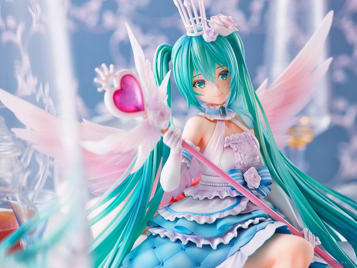 miku birthday 2020 figure