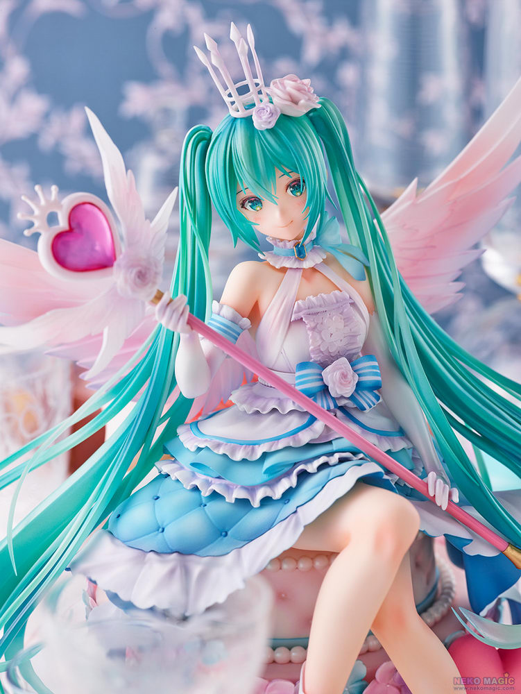 miku birthday 2020 figure
