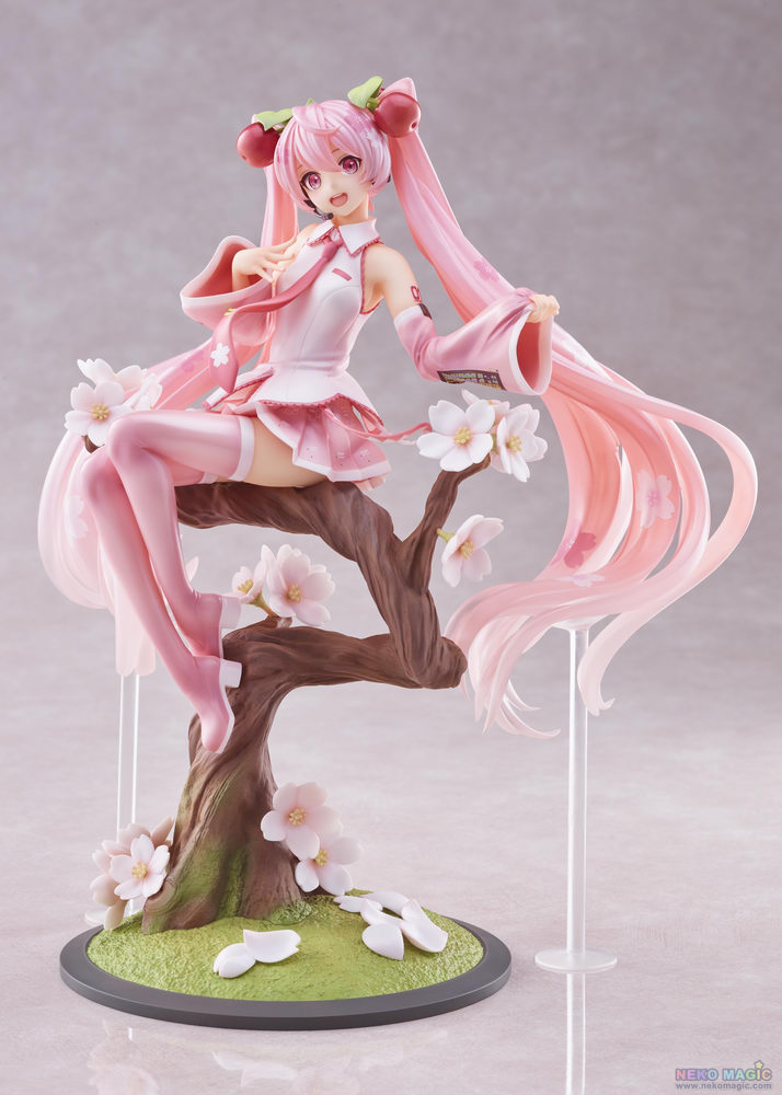 cherry blossom miku figure